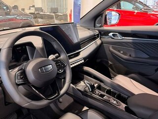 2026 Geely Coolray I Рестайлинг 2, красный, 2774990 рублей, вид 5