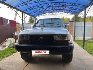 1997 Toyota Land Cruiser 80 Series Рестайлинг, серебристый, 3500000 рублей, вид 1