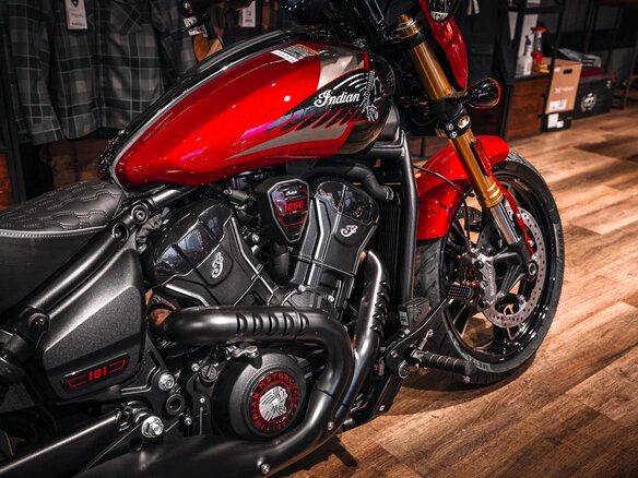 2026 Indian Scout, красный, 2440000 рублей - вид 6