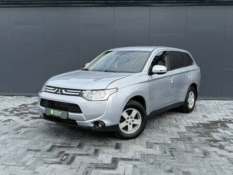 2012 Mitsubishi Outlander III, серебристый, 995000 рублей, вид 1