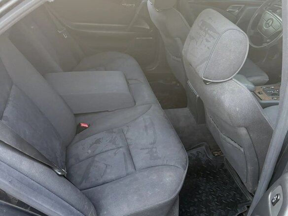 1996 Mercedes-Benz E-Класс 230 II (W210, S210), чёрный - вид 12