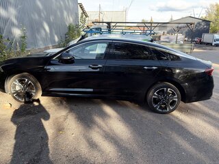 2024 Kia K5 III, чёрный, 3350000 рублей, вид 3