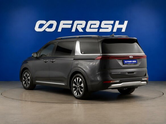 2020 Kia Carnival IV, чёрный - вид 1