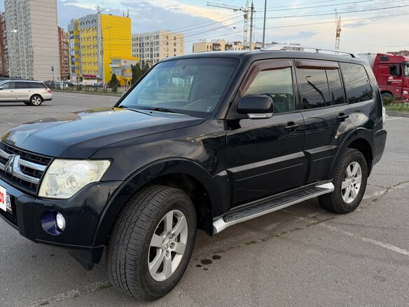 2007 Mitsubishi Pajero IV, чёрный, 1350000 рублей