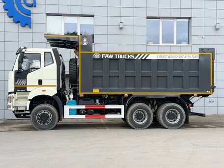 2026 FAW J6 CA3250, белый, 13700000 рублей, вид 2