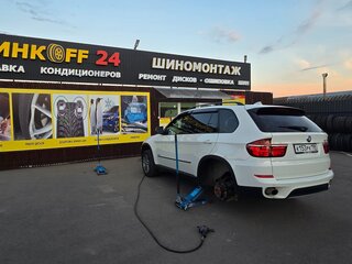 2011 BMW X5 35i II (E70) Рестайлинг, белый, 2222000 рублей, вид 4