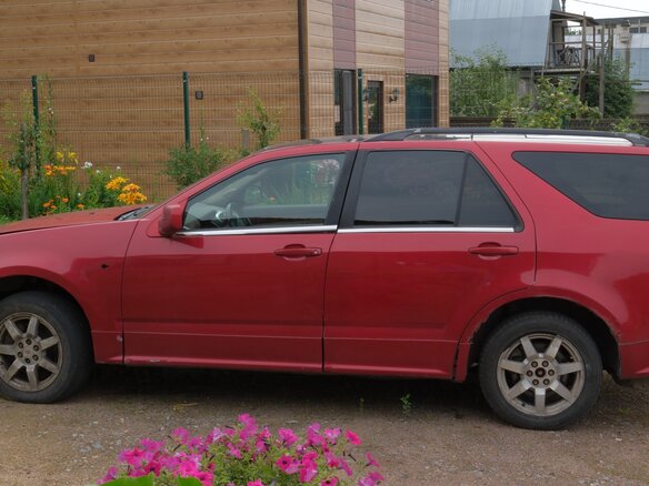 2007 Cadillac SRX I, красный - вид 1