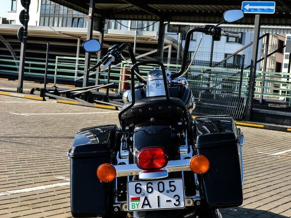 2017 Harley-Davidson Road King, чёрный, 1023184 рублей - вид 5