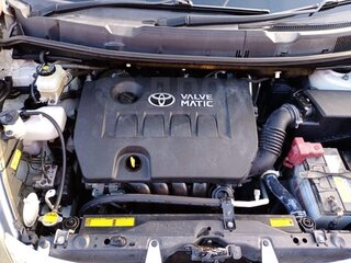 2010 Toyota ISis I Рестайлинг, белый, 1190000 рублей, вид 5