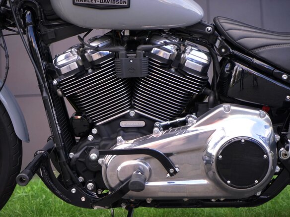 2025 Harley-Davidson Street Bob, серый, 1699000 рублей - вид 31