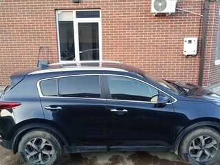 2019 Kia Sportage IV Рестайлинг, чёрный, 2750000 рублей, вид 4