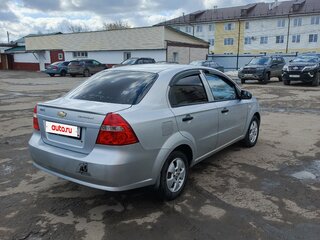 2007 Chevrolet Aveo I Рестайлинг, серебристый, 240000 рублей, вид 3