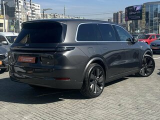 2024 Li Auto (Lixiang) L9 52.3 kWh I Рестайлинг, серый, 7500000 рублей, вид 5
