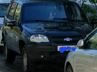 2011 Chevrolet Niva I Рестайлинг, чёрный, 430000 рублей, вид 3