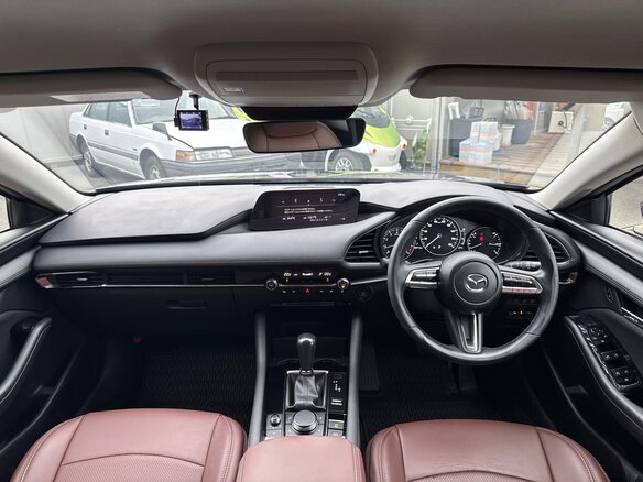 2023 Mazda 3 IV (BP), серый - вид 8
