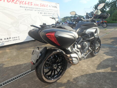 2015 MV Agusta Stradale 800, серый, 635000 рублей, вид 3