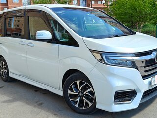 2021 Honda Stepwgn Spada V Рестайлинг, белый, 2250000 рублей, вид 2