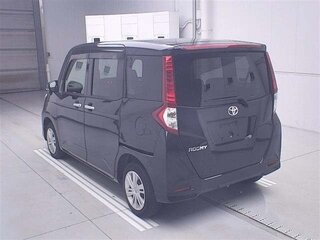 2021 Toyota Roomy I Рестайлинг, чёрный, 783000 рублей, вид 2