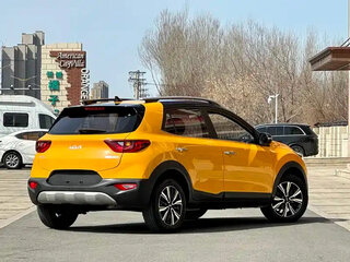 2023 Kia KX1, жёлтый, 1235000 рублей, вид 3