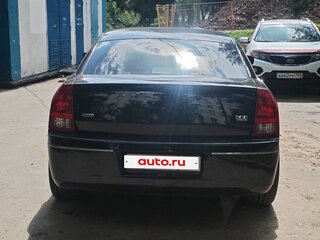 2007 Chrysler 300C I, чёрный, 1000000 рублей, вид 3