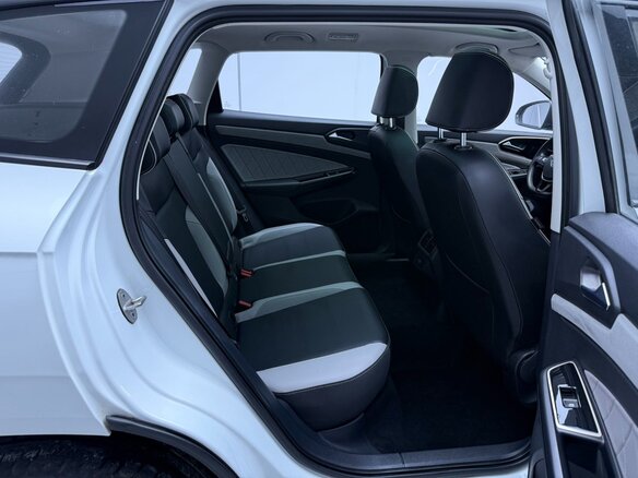 2022 Jetta VS7 I Рестайлинг 1, белый, 1520007 рублей - вид 21