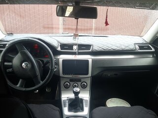 2005 Volkswagen Passat B6, серебристый, 530000 рублей, вид 5