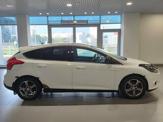2012 Ford Focus III, белый, 450000 рублей, вид 4