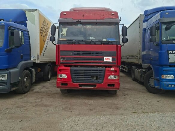 1999 DAF 95XF, красный, 1000000 рублей - вид 1
