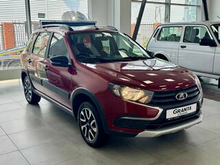 2026 Lada (ВАЗ) Granta Cross I Рестайлинг, красный, 1211000 рублей, вид 4