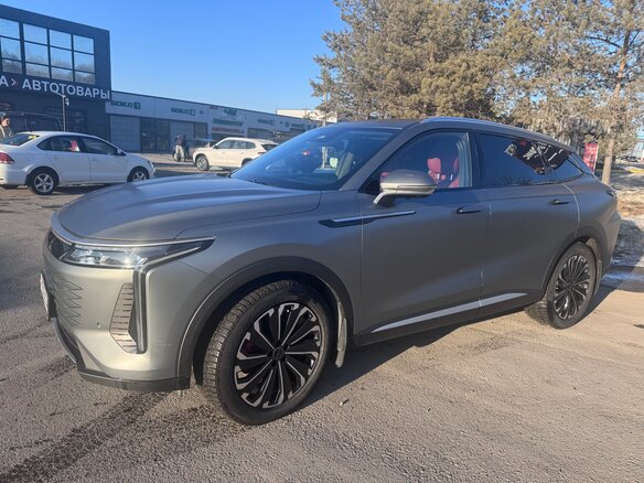 2023 Exeed RX, серый, 3999900 рублей - вид 9