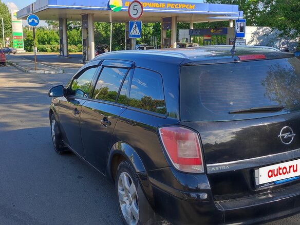 2011 Opel Astra H Рестайлинг, чёрный, 850000 рублей - вид 5