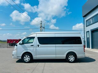 2012 Toyota HiAce H200 Рестайлинг, серый, 3199000 рублей, вид 3