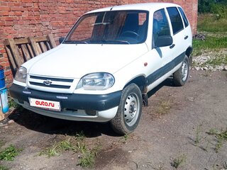 2003 Chevrolet Niva I, белый, 165000 рублей, вид 1
