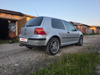 2001 Volkswagen Golf IV, серебристый, 325000 рублей, вид 3