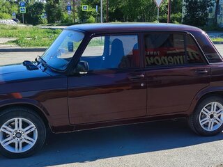 2005 Lada (ВАЗ) 2107, пурпурный, 249000 рублей, вид 1