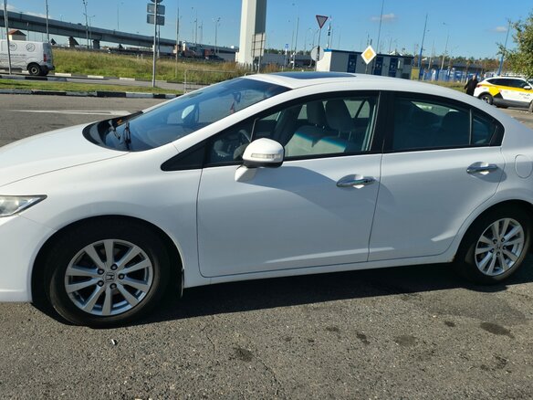 2012 Honda Civic IX, белый, 1050000 рублей - вид 16