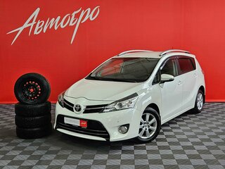 Toyota Verso I Рестайлинг