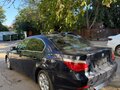 2004 BMW 5 серии 530i V (E60/E61), синий - вид 2