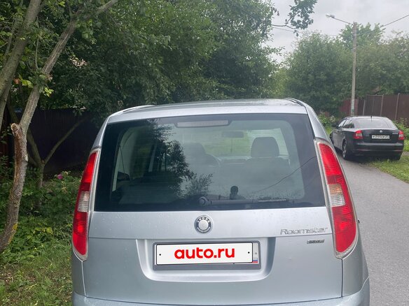 2007 Skoda Roomster I, серебристый, 550000 рублей - вид 3