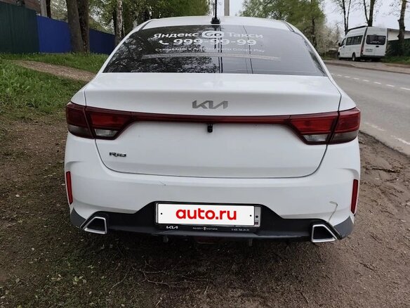 2022 Kia Rio IV Рестайлинг, белый, 1500000 рублей - вид 5
