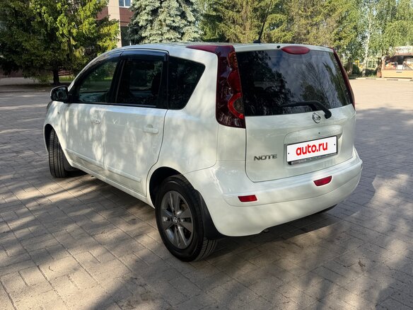 2013 Nissan Note I Рестайлинг, белый, 970000 рублей - вид 6