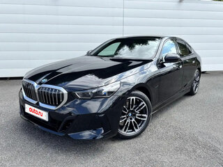 2026 BMW 5 серии 530i xDrive VIII (G60/G61/G68), чёрный, 6725000 рублей, вид 1