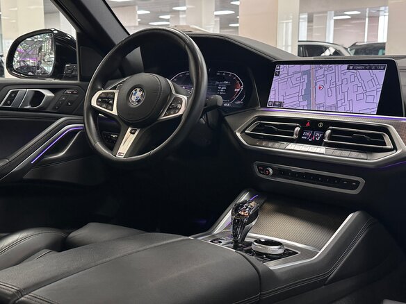 2021 BMW X6 40d III (G06), чёрный, 9300000 рублей - вид 15