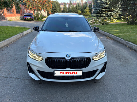 2021 BMW 1 серии 125i III (F52) Рестайлинг, белый, 3490000 рублей