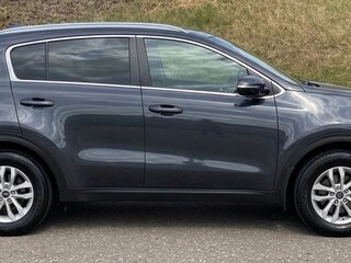 2019 Kia Sportage IV Рестайлинг, чёрный, 1850000 рублей, вид 2