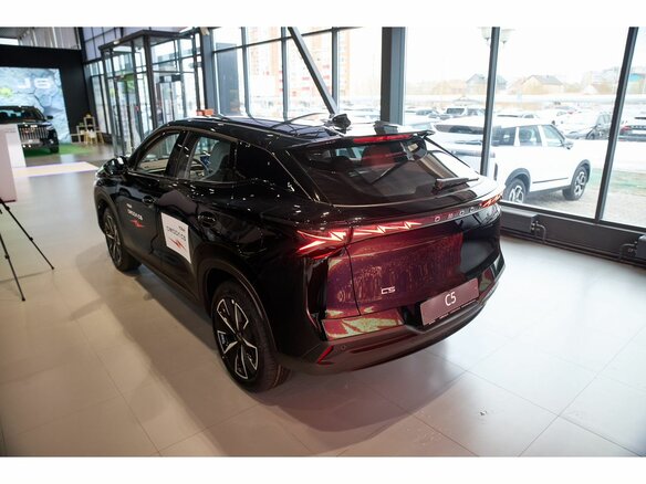 2026 Omoda C5 II, чёрный - вид 5