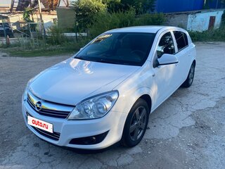 2014 Opel Astra H Рестайлинг, белый, 749000 рублей, вид 1