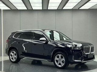 2023 BMW X1 Long 20Li sDrive III (U11/U12), чёрный, 2970000 рублей, вид 3