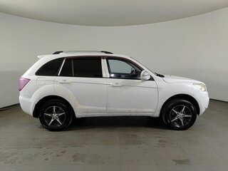 2014 Lifan X60 I, белый, 295000 рублей, вид 4