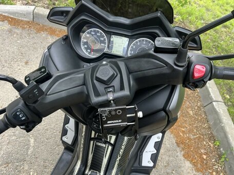 2018 Yamaha XMAX, серебристый, 450000 рублей, вид 3